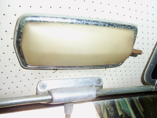 ��⃏�[�Q�� �J���}���M�A 1957�N�� (KARMANN GHIA COUPE)