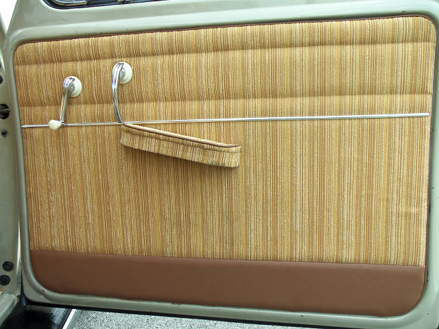 ��⃏�[�Q���r�[�g�� 1954�N�� �^�C�v1(TYPE1)