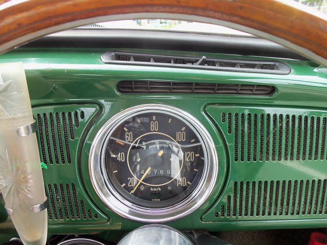 ��⃏�[�Q���r�[�g�� 1971�N�� �^�C�v1(TYPE1)1302S