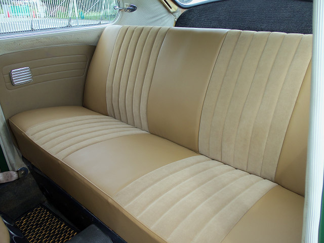 ��⃏�[�Q���r�[�g�� 1971�N�� �^�C�v1(TYPE1)1302S