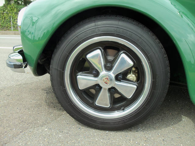 ��⃏�[�Q���r�[�g�� 1971�N�� �^�C�v1(TYPE1)1302S