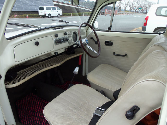 ��⃏�[�Q���r�[�g�� 1972�N�� �^�C�v1(TYPE1)STD