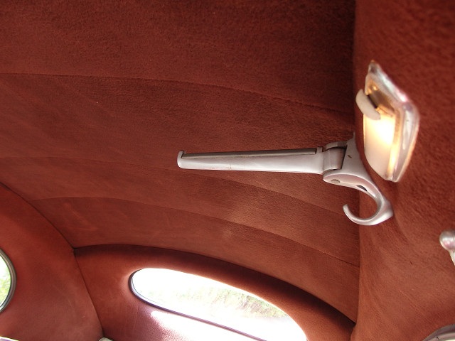 ��⃏�[�Q���r�[�g�� 1956�N�� TYPE-1 OVAL