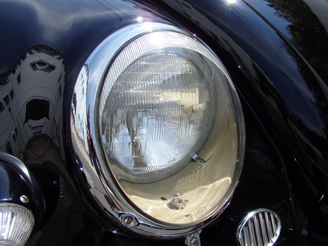 ��⃏�[�Q���r�[�g�� 1956�N�� TYPE-1 OVAL