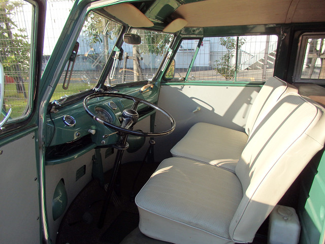 ��⃏�[�Q���o�X 1966�N�� TYPE-2 KOMBI