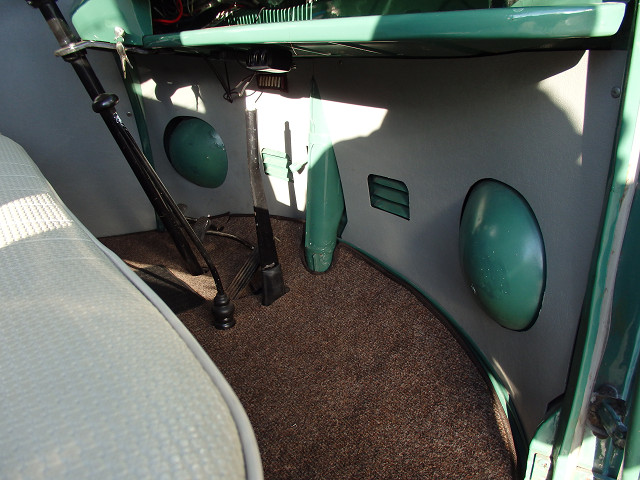 ��⃏�[�Q���o�X 1966�N�� TYPE-2 KOMBI