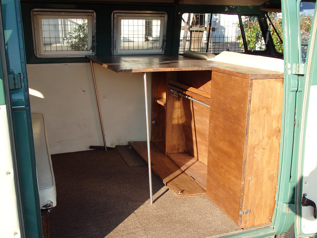 ��⃏�[�Q���o�X 1966�N�� TYPE-2 KOMBI